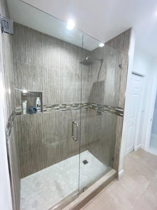 Modern Miami Oversized 3 Bedroom In Central Location Exterior foto