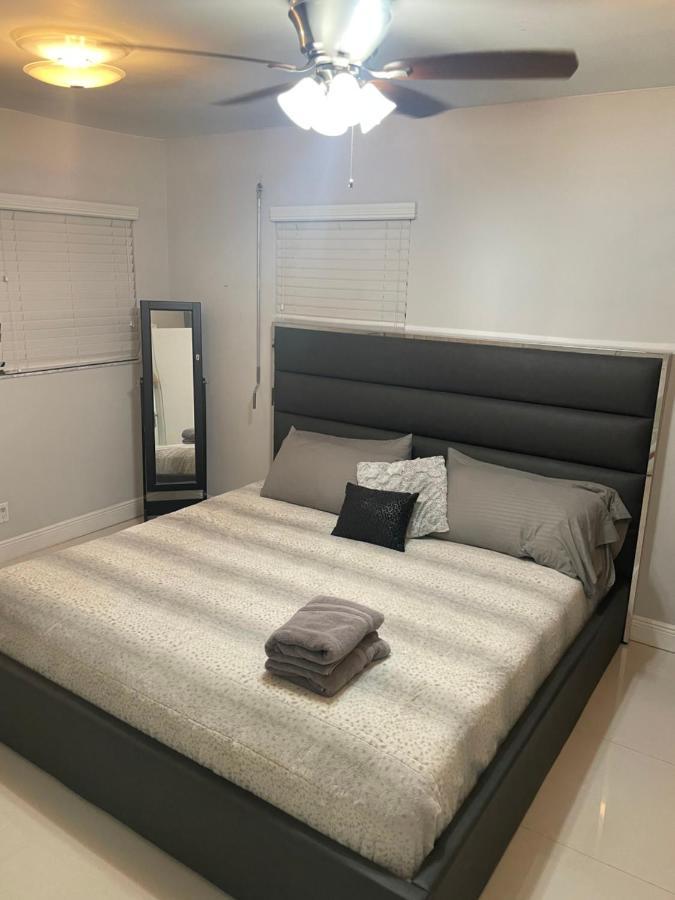 Modern Miami Oversized 3 Bedroom In Central Location Exterior foto